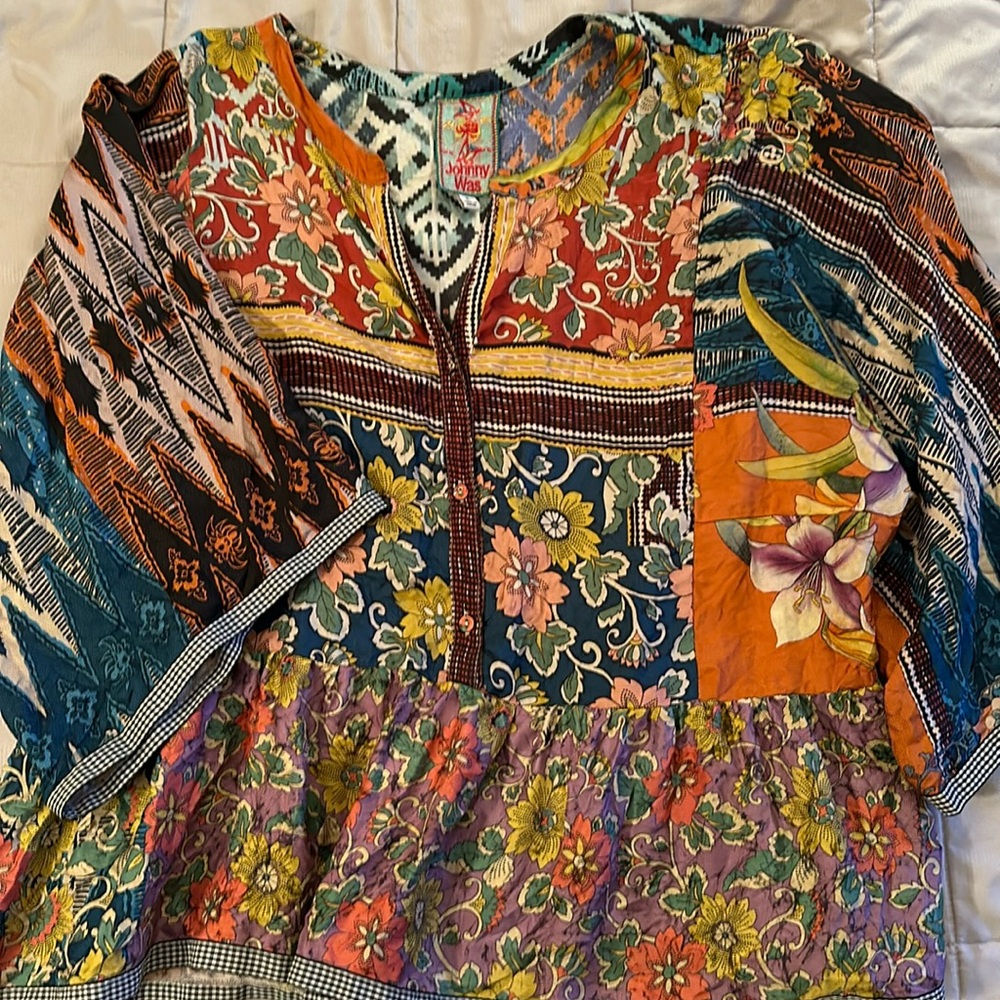 Johnny was silk tunic top